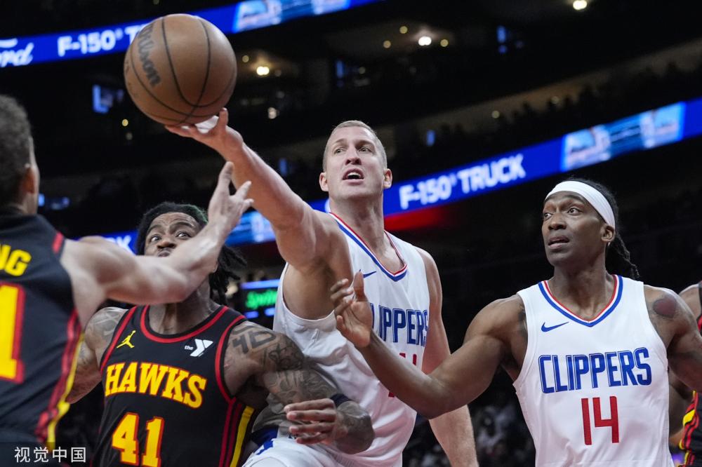 这样的背景 这样的背景