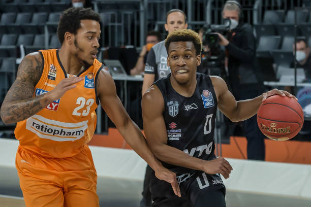 现场演出多 现场演出多