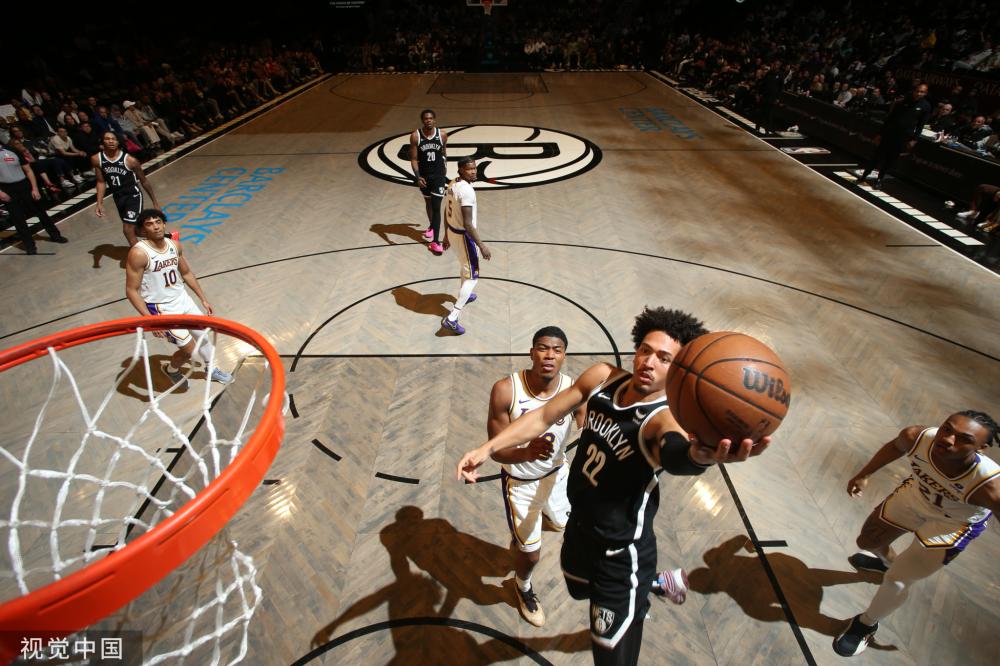 乔治近日在 乔治近日在