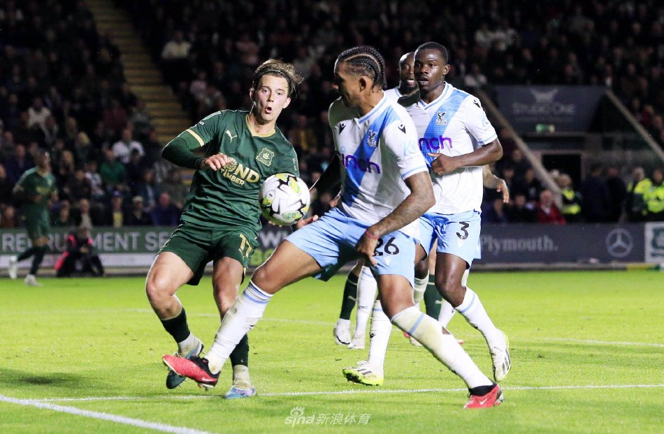 际舞台上留 际舞台上留