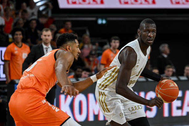 正是球队获 正是球队获